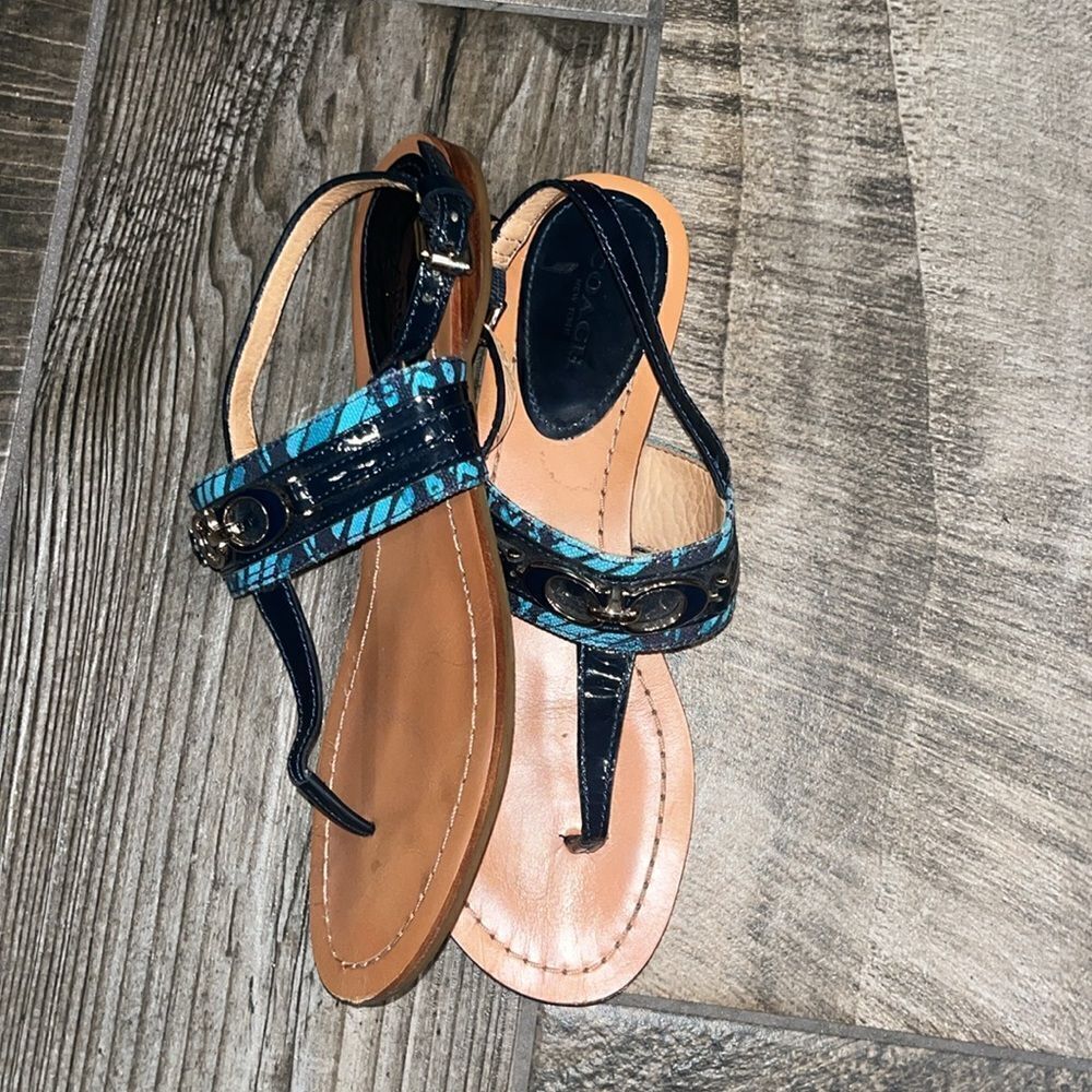 Coach logo “Sammy” thong sandals